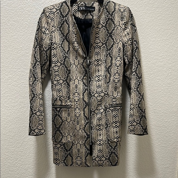 Zara Black and Cream Blazer Elegant Suit Jacket - Picture 1 of 1